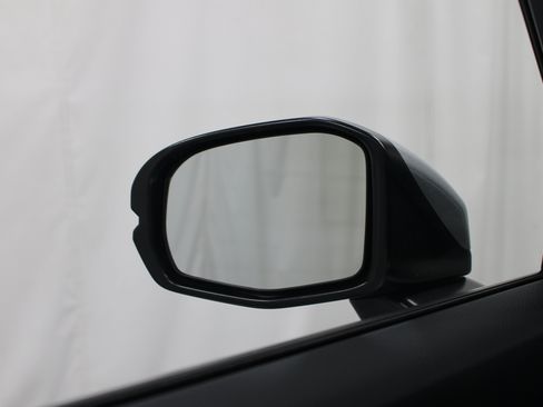 Used 2024 Honda CR-V LX image 9