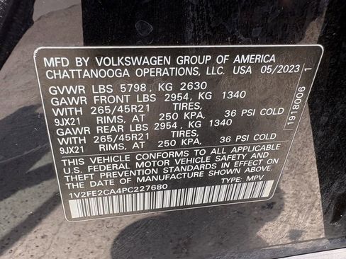 Used 2023 Volkswagen Atlas Cross Sport SEL Premium R-Line AWD/4WD image 30