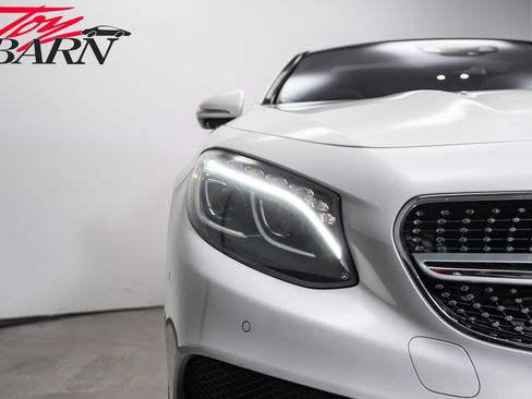 Used 2015 Mercedes-Benz S 550 4MATIC Coupe image 10