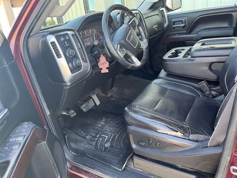 Used 2016 GMC Sierra 2500 SLE w/ SLE Preferred Package AWD/4WD image 7
