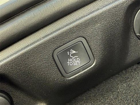 New 2026 Dodge Charger Daytona Scat Pack image 8