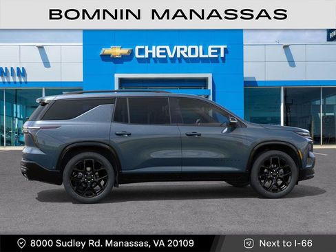 New 2026 Chevrolet Traverse RS image 5