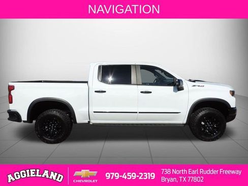 Certified 2024 Chevrolet Silverado 1500 ZR2 w/ Technology Package image 2