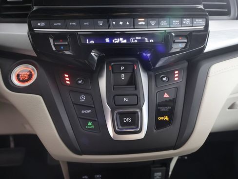 Certified 2026 Honda Odyssey EX-L image 52