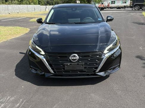 Used 2023 Nissan Altima 2.5 SL AWD/4WD image 7
