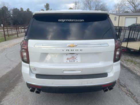 Used 2021 Chevrolet Tahoe High Country w/ Premium Package image 4