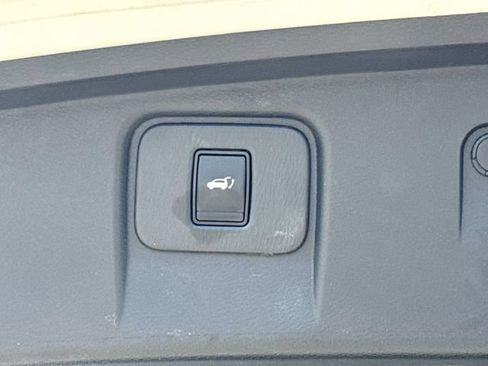 Used 2021 Nissan Murano Platinum w/ Cargo Package FWD image 9