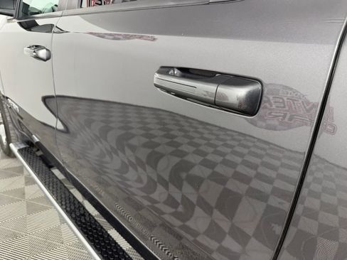 Used 2020 RAM 1500 Lone Star AWD/4WD image 25