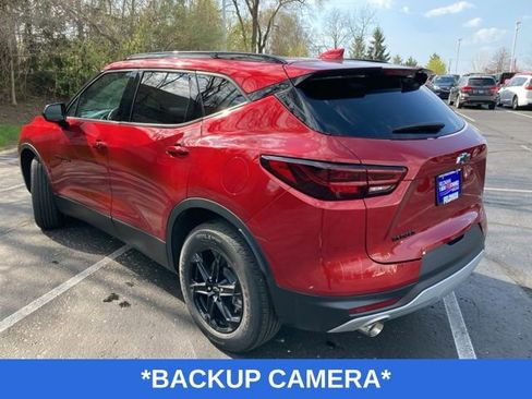 Used 2024 Chevrolet Blazer LT w/ Convenience Package FWD image 8