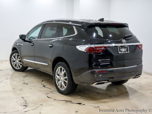 Used 2022 Buick Enclave Premium w/ Experience Buick Package image 10