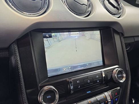 Used 2015 Ford Mustang Premium RWD image 23