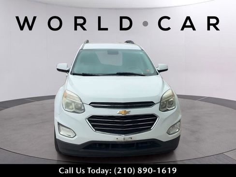 Used 2017 Chevrolet Equinox LT w/ Convenience Package FWD image 2