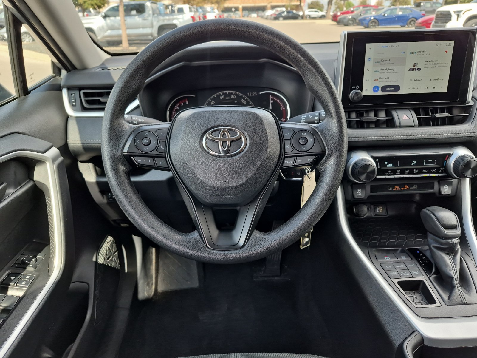 Certified 2025 Toyota RAV4 LE AWD/4WD image 13