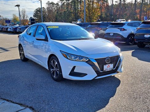 Used 2022 Nissan Sentra SV image 4