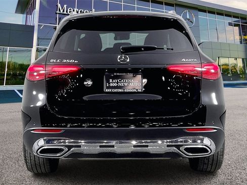 Certified 2025 Mercedes-Benz GLC 350e GLC 350e image 4