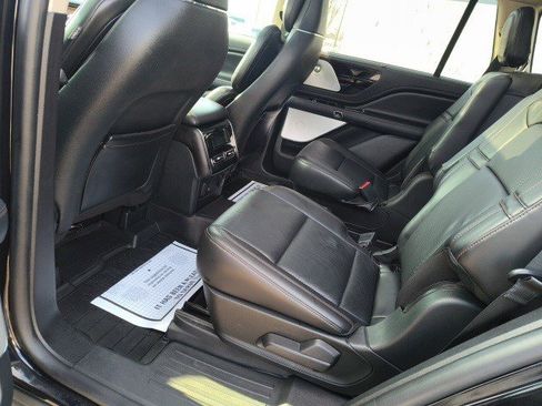 Used 2020 Lincoln Aviator Reserve w/ Equipment Group 202A image 14