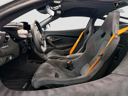 Used 2024 McLaren 750S RWD image 62