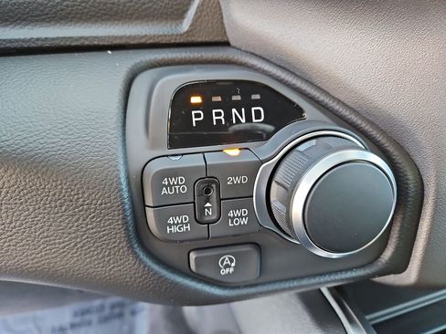 New 2026 RAM 1500 Big Horn w/ Night Edition image 28