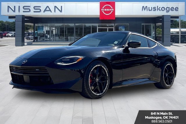 New 2027 Nissan Z Performance RWD image 2