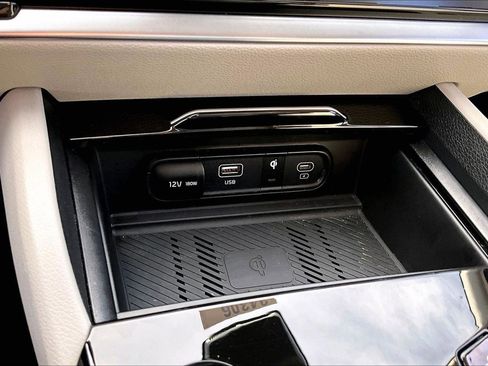 Used 2024 Kia Sportage EX image 29