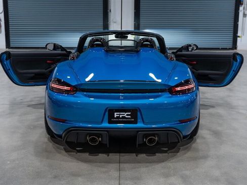 Used 2024 Porsche 718 Boxster Spyder RS RWD image 37