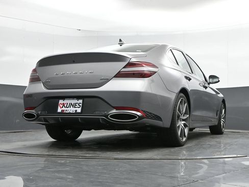 Used 2025 Genesis G70 2.5T AWD/4WD image 41