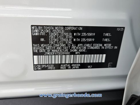 Used 2025 Toyota RAV4 XSE image 14