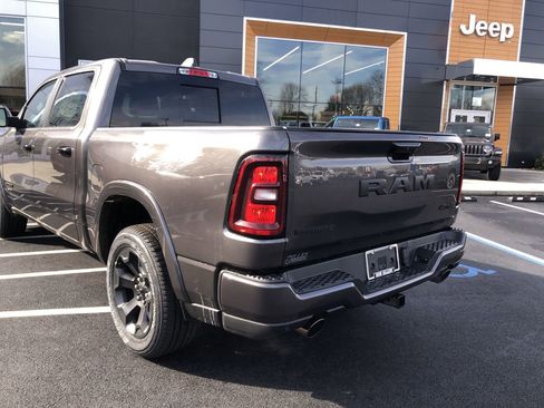 New 2026 RAM 1500 4x4 Crew Cab image 12