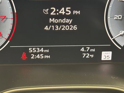 Used 2025 Audi Q5 e Premium Plus w/ Premium Plus Package image 24