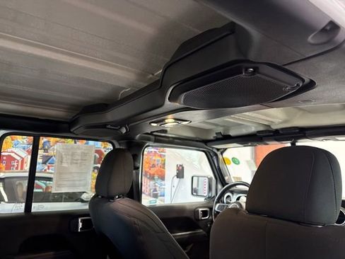 Used 2021 Jeep Wrangler Unlimited Sahara AWD/4WD image 48
