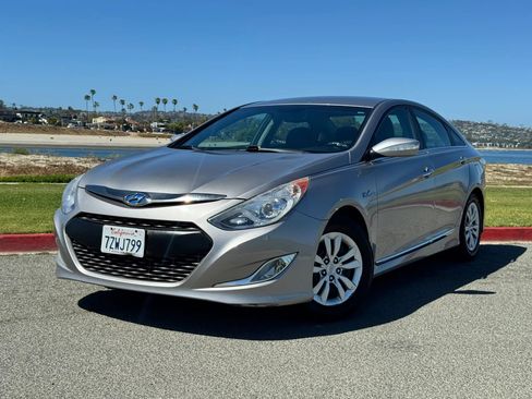 Used 2012 Hyundai Sonata Hybrid w/ Leather Pkg image 1