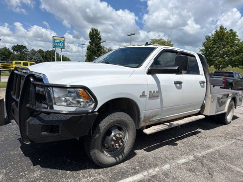 Used 2017 RAM 3500 SLT w/ Quick Order Package 29G SLT AWD/4WD image 1