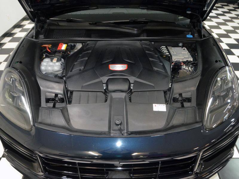 Used 2019 Porsche Cayenne Turbo AWD/4WD image 11