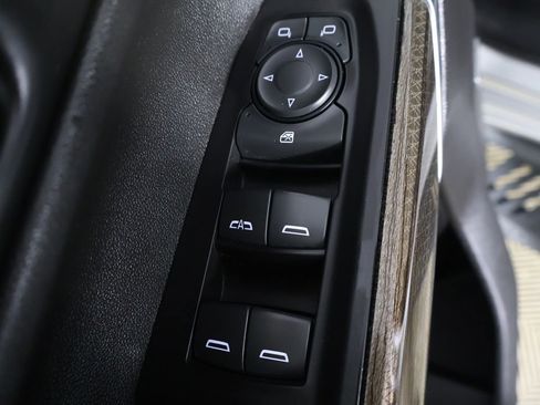 Used 2021 Chevrolet Silverado 1500 LT Trail Boss w/ Convenience Package II AWD/4WD image 30