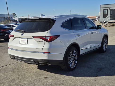 Used 2023 Acura MDX SH-AWD w/ Advance Package image 4