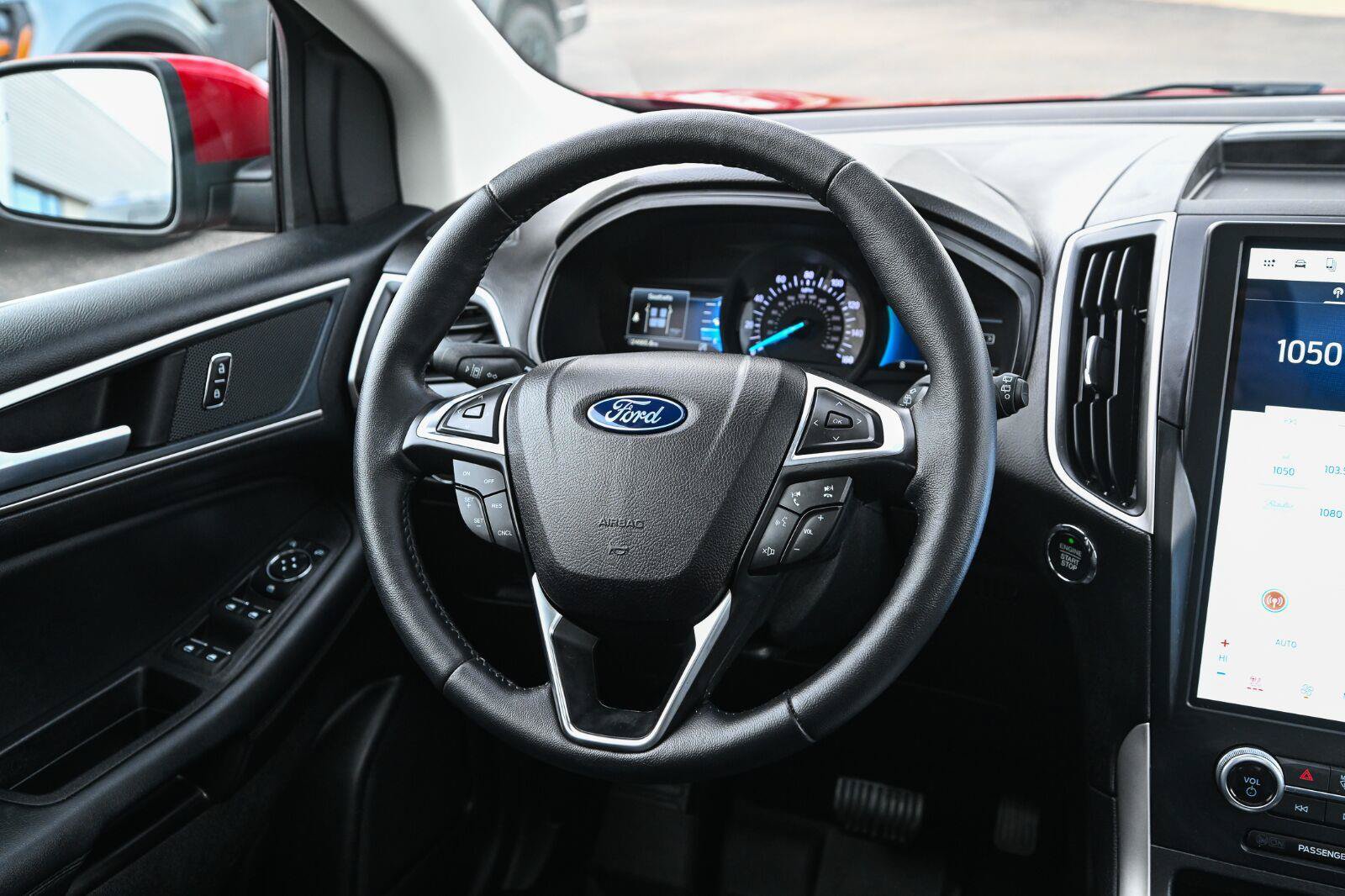 Used 2024 Ford Edge SEL w/ Convenience Package AWD/4WD image 33