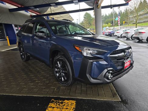 Used 2024 Subaru Outback Onyx Edition image 3