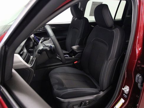 Used 2023 Jeep Grand Cherokee L Laredo w/ Luxury Tech Group I image 19