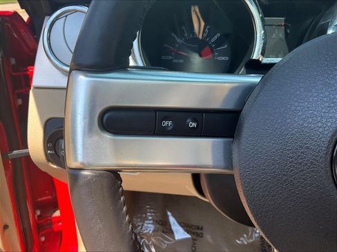 Used 2008 Ford Mustang GT RWD image 11