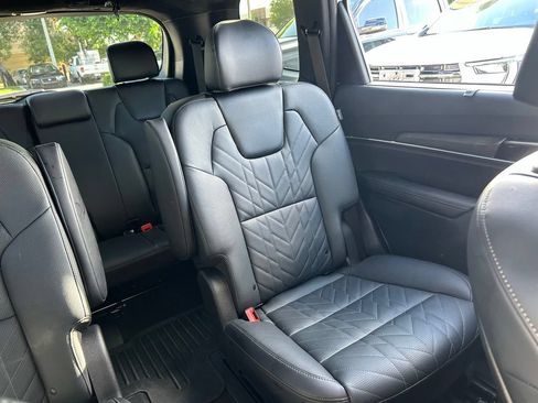Used 2025 Kia Telluride SX Prestige X-Line AWD/4WD image 15