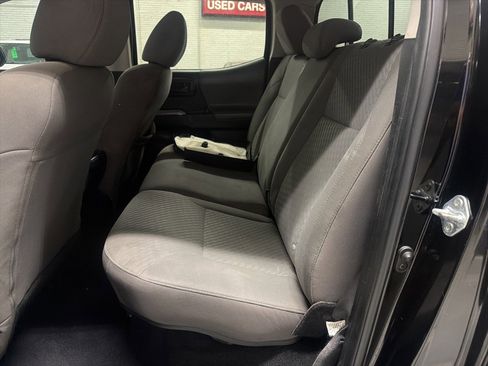 Used 2023 Toyota Tacoma SR5 image 9