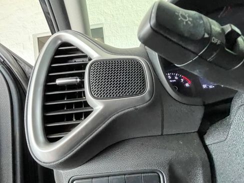 Used 2021 Kia Soul GT-Line FWD image 11