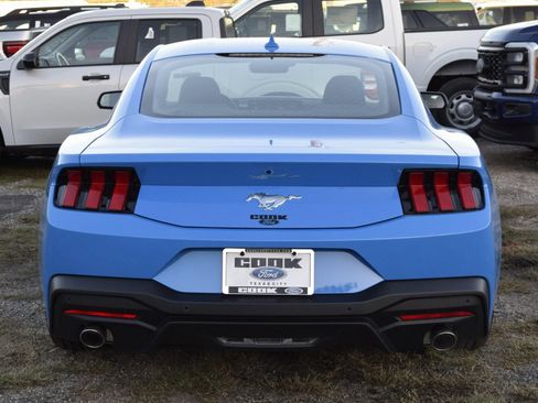 New 2026 Ford Mustang Coupe image 5