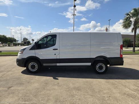 Used 2020 Ford Transit 250 Low Roof RWD image 3