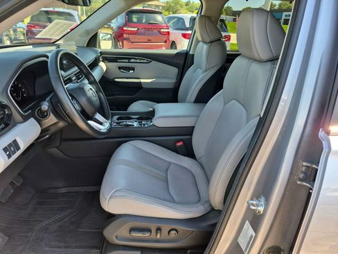 Certified 2025 Honda Pilot EX-L image 15