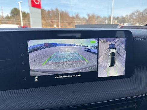 Used 2025 Nissan Kicks SR image 20