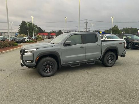New 2025 Nissan Frontier PRO-4X image 3