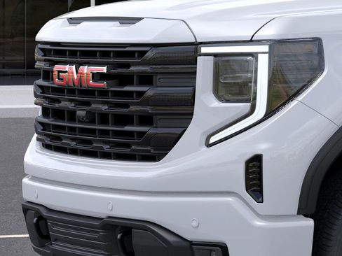 New 2026 GMC Sierra 1500 Elevation image 13