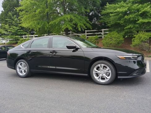 New 2026 Honda Accord LX image 2