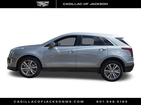 Certified 2024 Cadillac XT5 Premium Luxury image 4